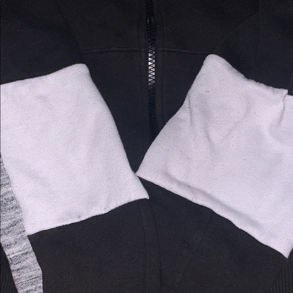 VS PINK hoodie - Picture 2 of 3